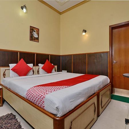 Oyo 3436 Shree Utsav Palace Guest House Calcuta Exterior foto