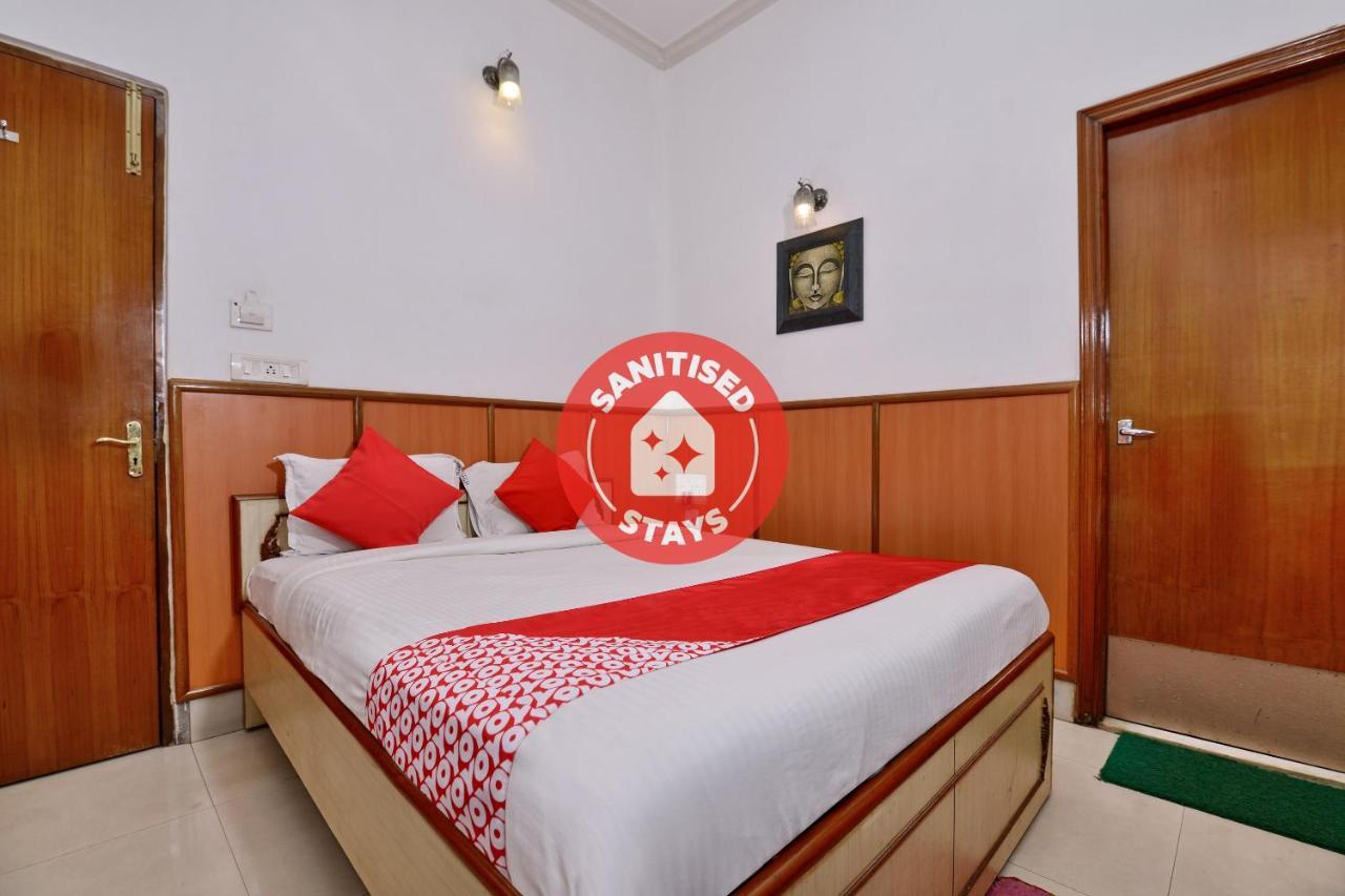 Oyo 3436 Shree Utsav Palace Guest House Calcuta Exterior foto
