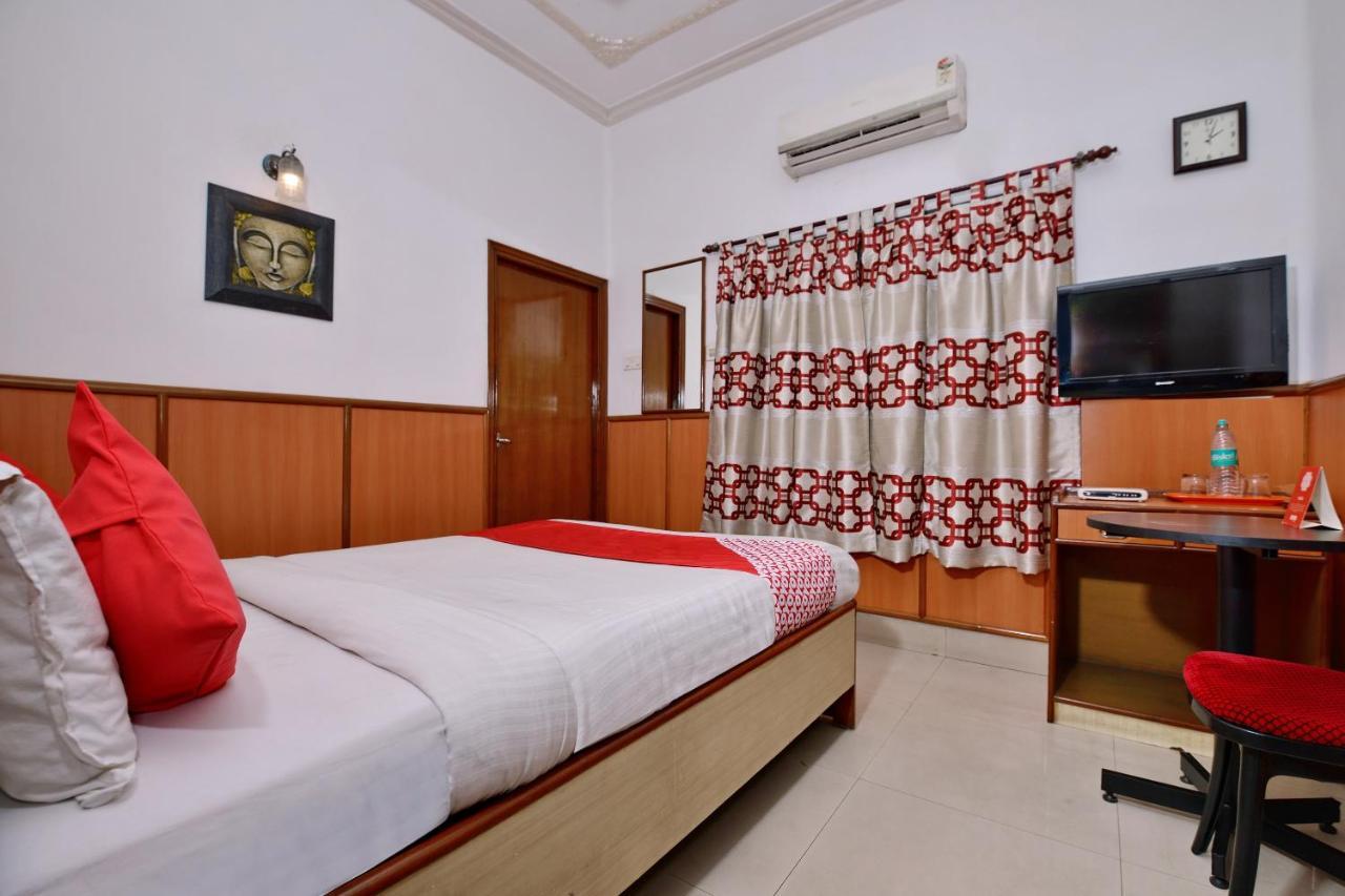 Oyo 3436 Shree Utsav Palace Guest House Calcuta Exterior foto